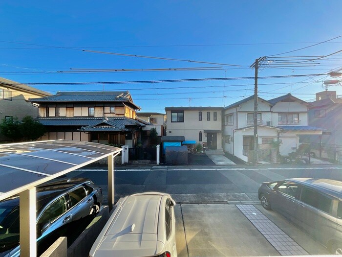 物件内観写真21　(室内からの展望)