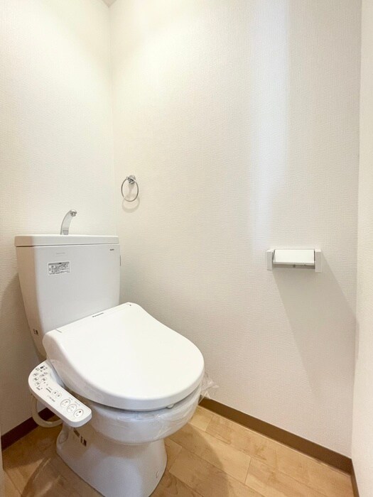 物件内観写真13　(トイレ)