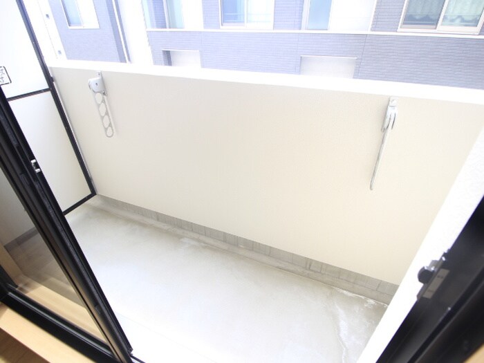 物件内観写真16　(ベランダ・バルコニー)