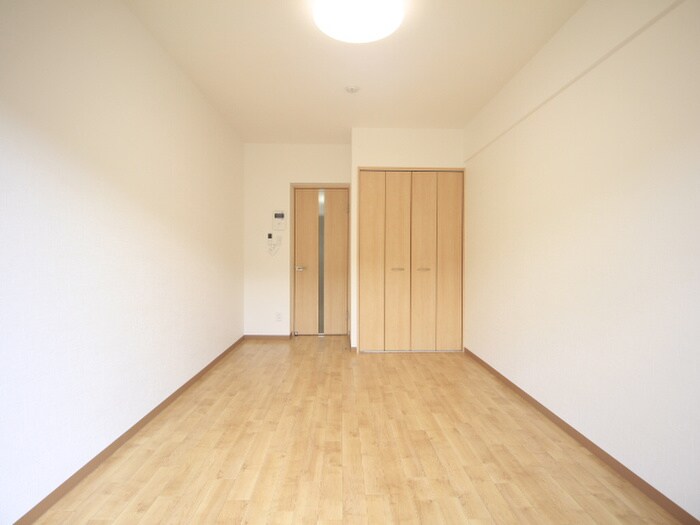 物件内観写真17　(居室)