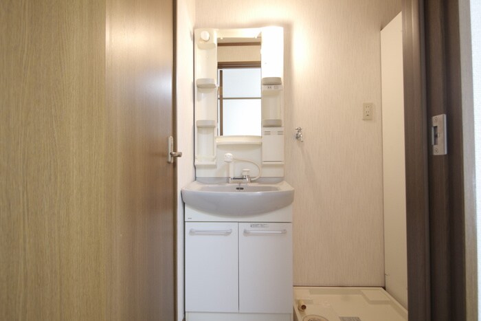 物件内観写真10　(洗面)