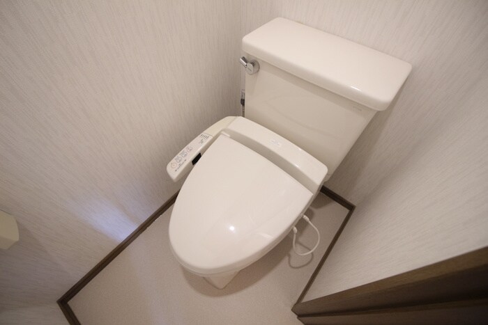 物件内観写真12　(トイレ)