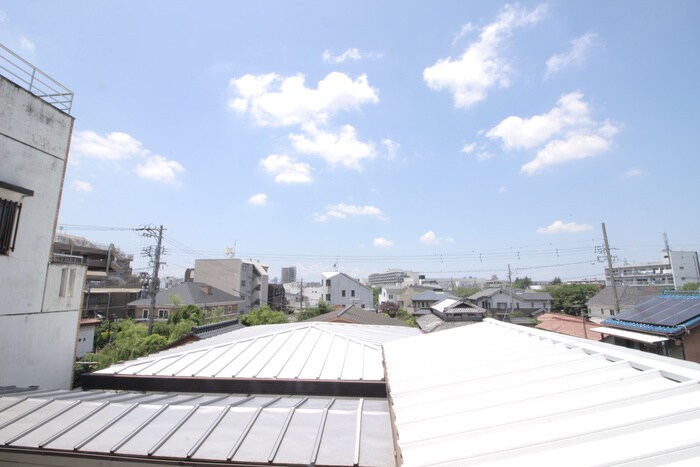 物件内観写真15　(室内からの展望)