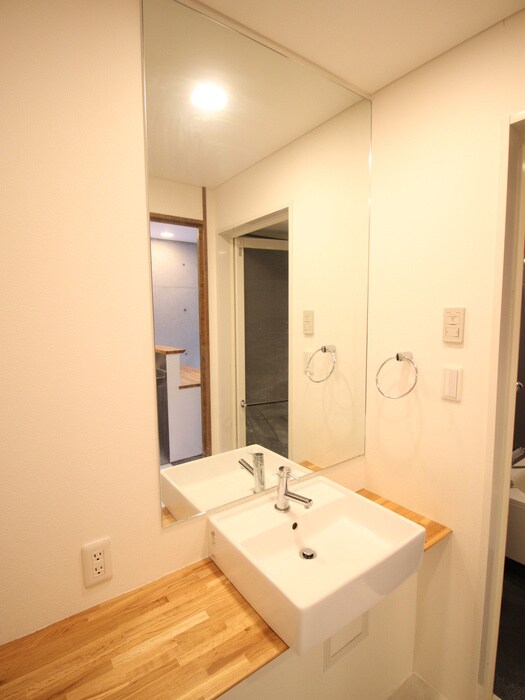 物件内観写真10　(洗面)