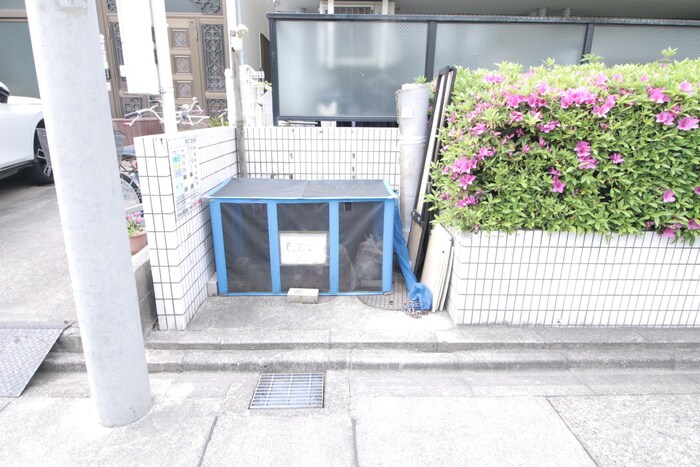 物件外観写真4　(建物設備)