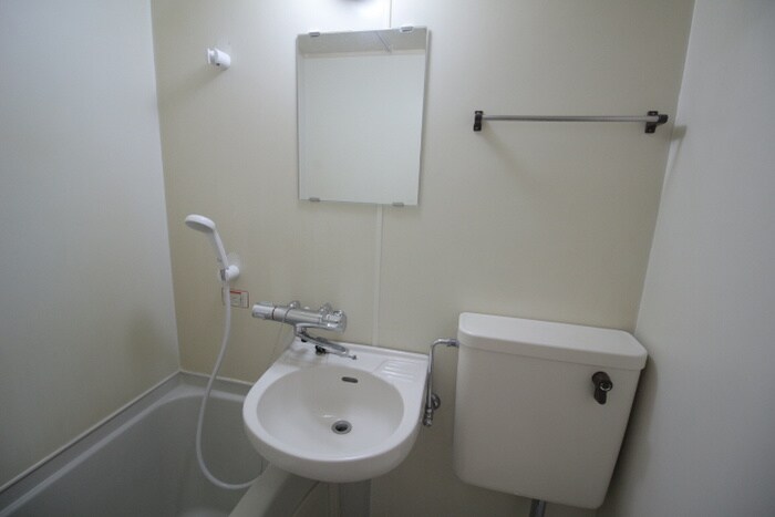 物件内観写真10　(洗面)