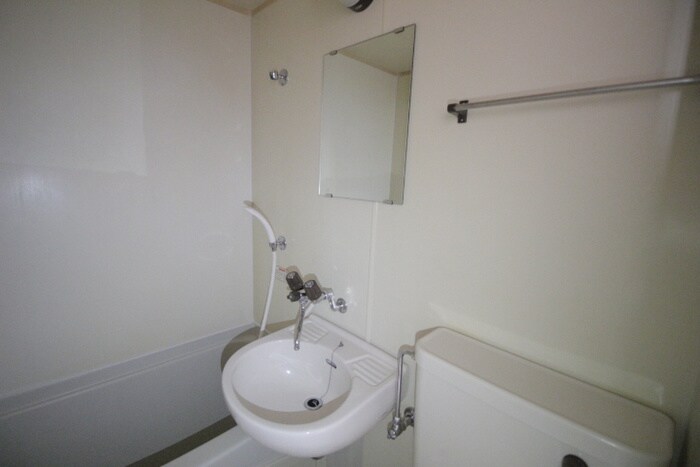 物件内観写真10　(洗面)