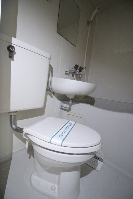 物件内観写真11　(トイレ)