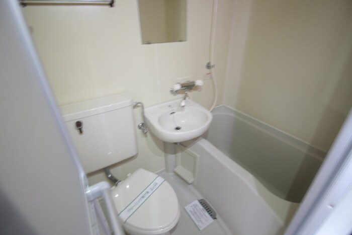 物件内観写真12　(バス／シャワールーム等)