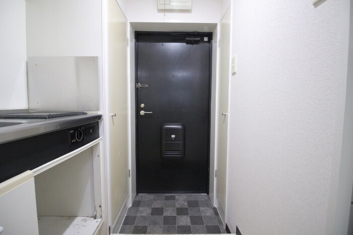 物件内観写真14　(玄関)