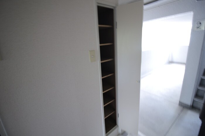 物件内観写真14　(靴箱)