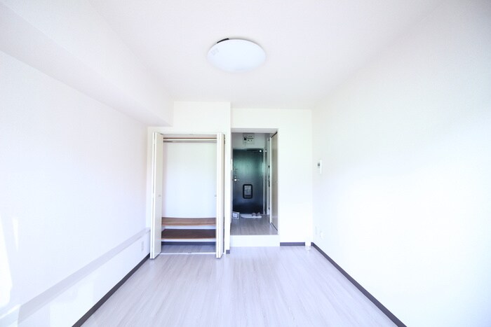 物件内観写真15　(居室)