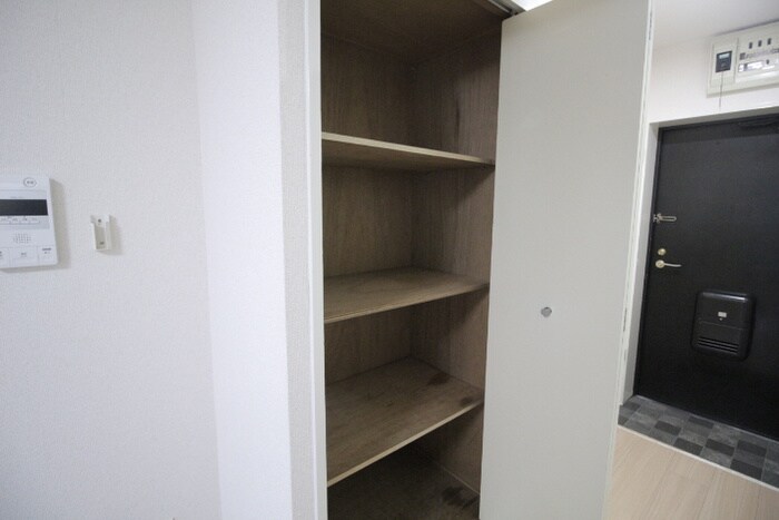 物件内観写真17　(収納)
