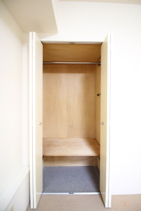 物件内観写真17　(収納)