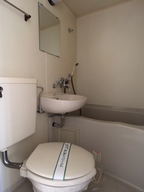 物件内観写真17　(トイレ)