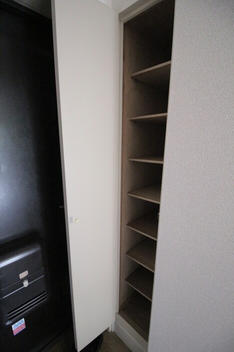 物件内観写真19　(靴箱)