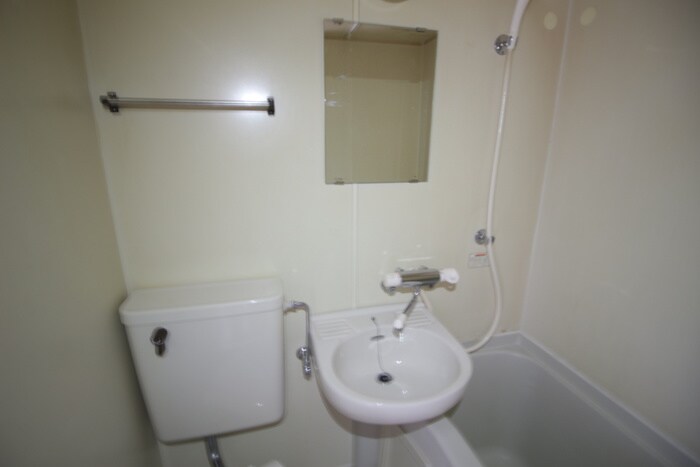 物件内観写真21　(洗濯機置場)