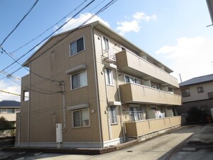 タクティス外観写真