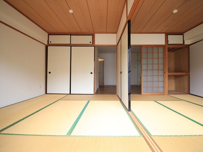 物件内観写真9　(居室)