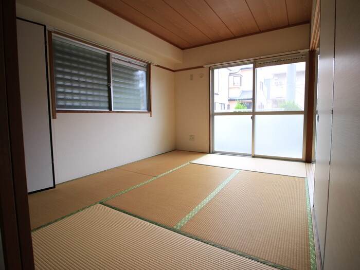 物件内観写真10　(居室)