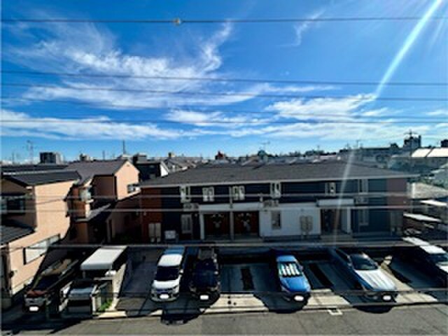 物件内観写真18　(室内からの展望)