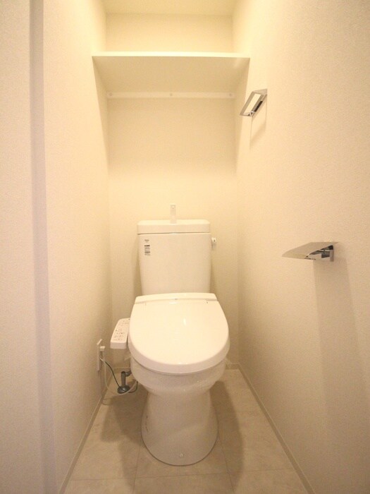 物件内観写真14　(トイレ)