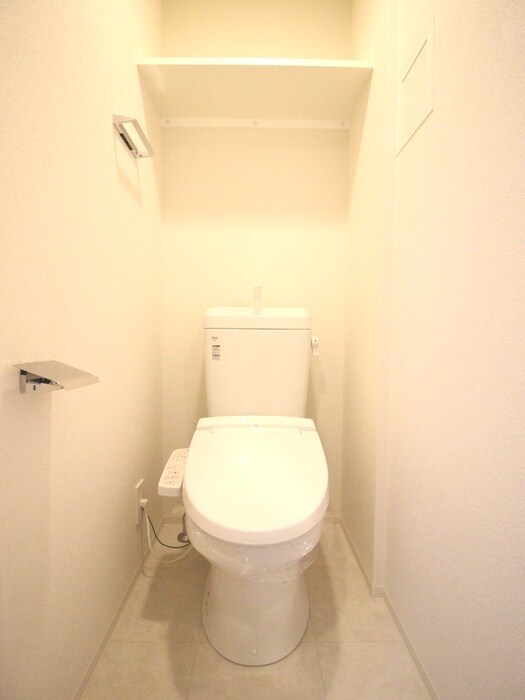 物件内観写真14　(トイレ)