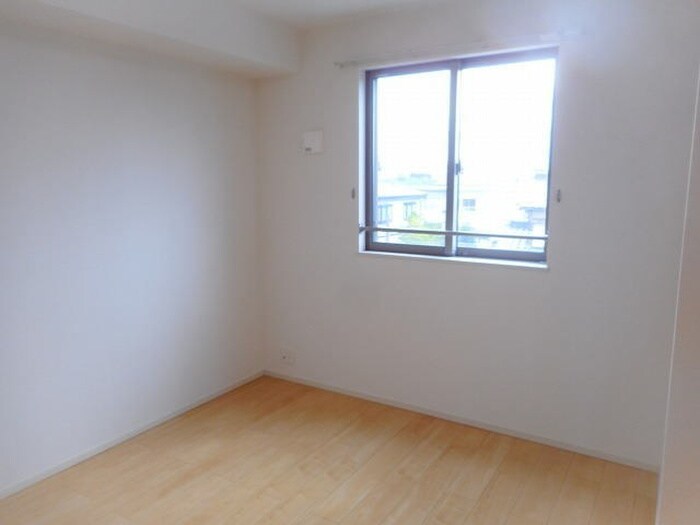 物件内観写真11　(内観写真)