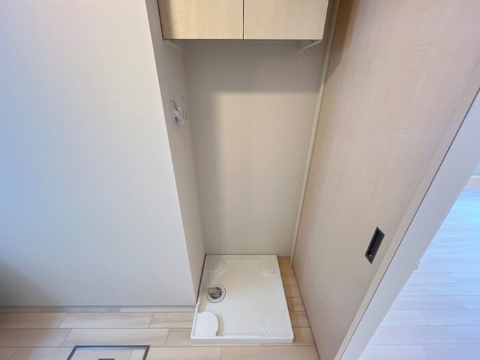 物件内観写真8　(洗濯機置場)