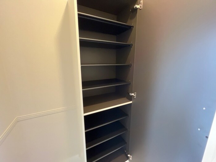 物件内観写真17　(靴箱)