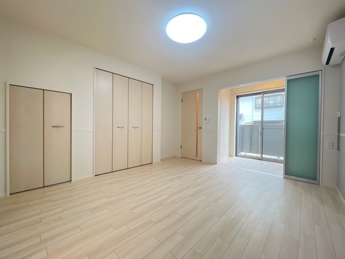 物件内観写真18　(居室)