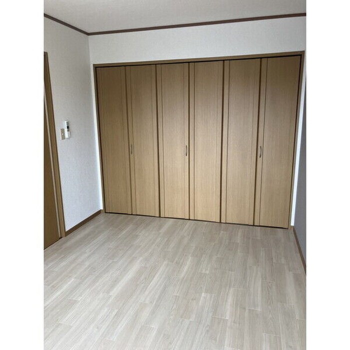 物件内観写真12　(居室)