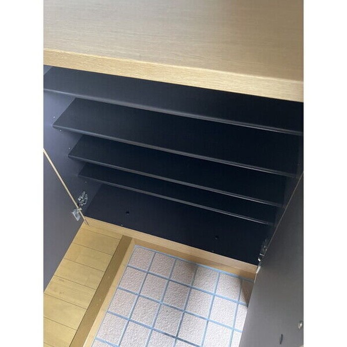 物件内観写真15　(靴箱)