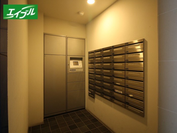 物件外観写真3　(建物設備)