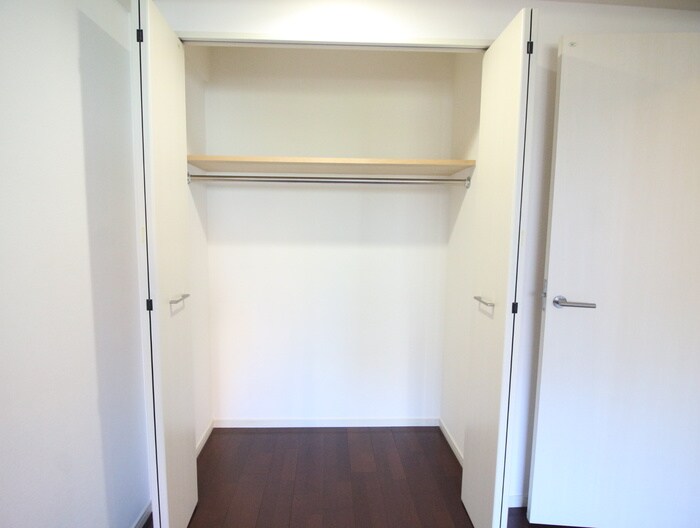 物件内観写真18　(収納)