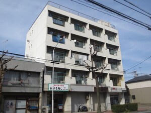 大野マンション外観写真