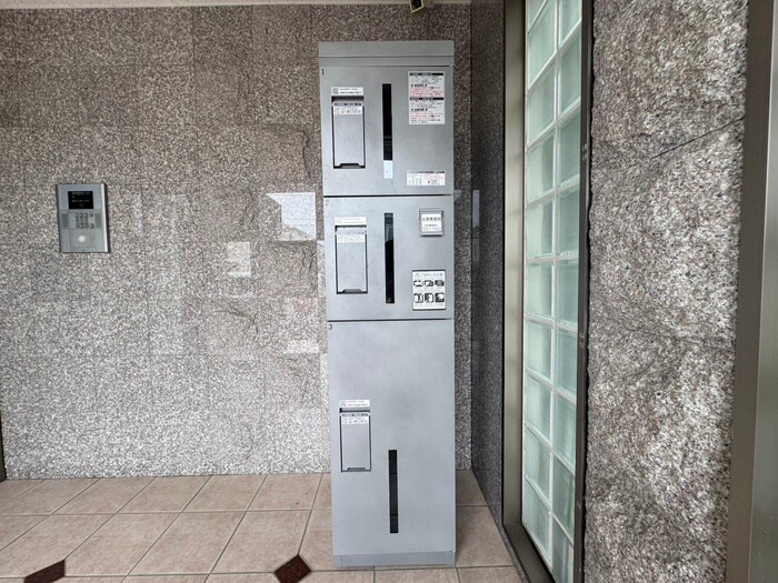 物件外観写真6　(建物設備)