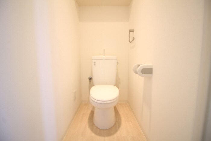 物件内観写真13　(トイレ)