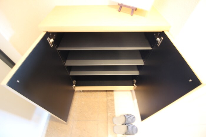 物件内観写真16　(靴箱)