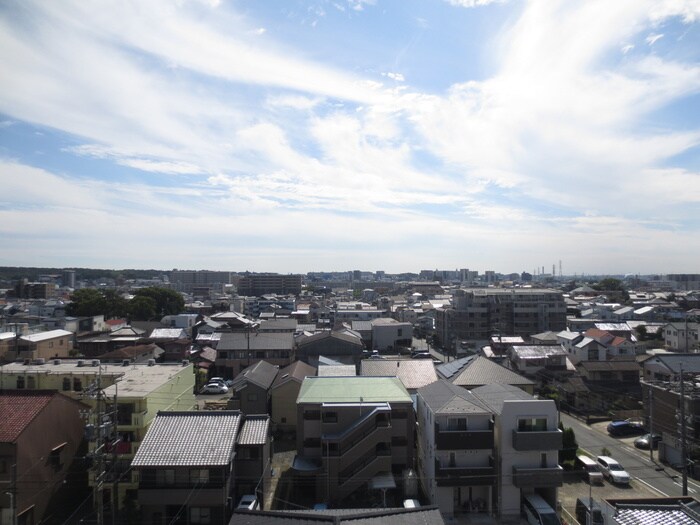 物件内観写真17　(室内からの展望)