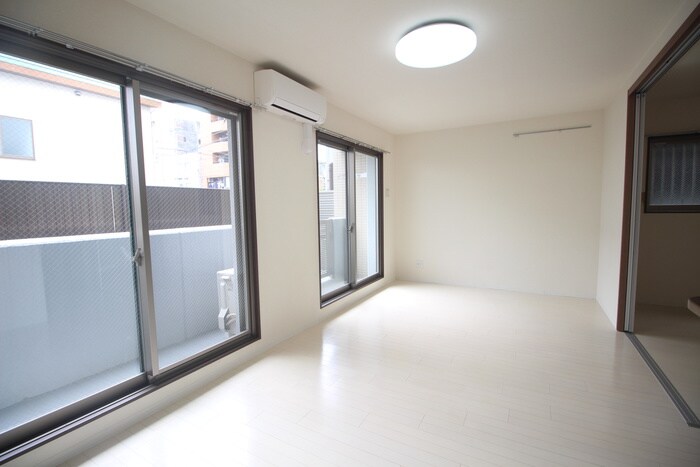 物件内観写真20　(居室)