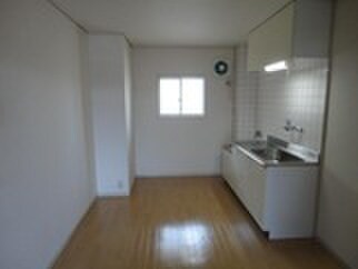 物件内観写真6　(居室)