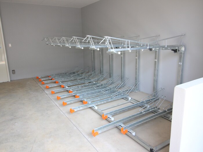 物件外観写真5　(駐輪場)