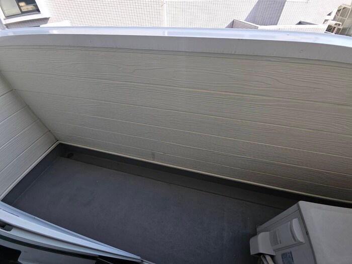 物件内観写真12　(ベランダ・バルコニー)