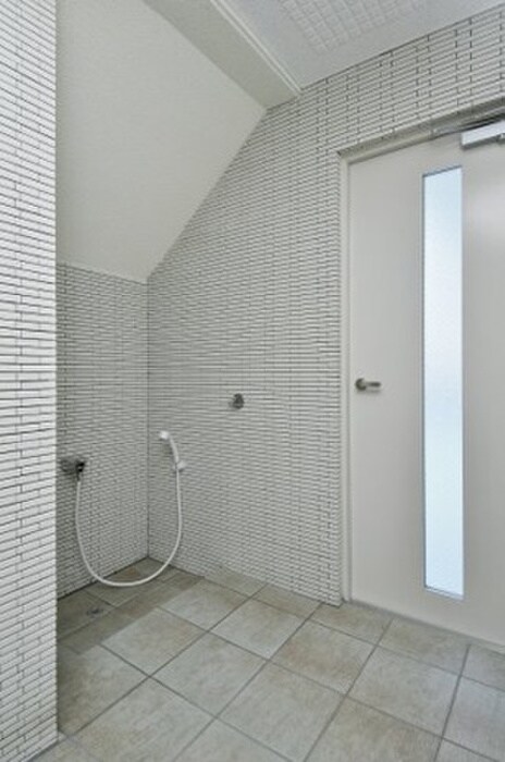 物件外観写真2　(建物設備)