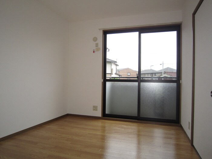 物件内観写真4　(内観写真)