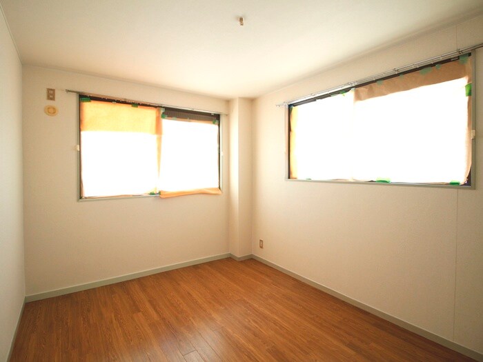 物件内観写真11　(居室)