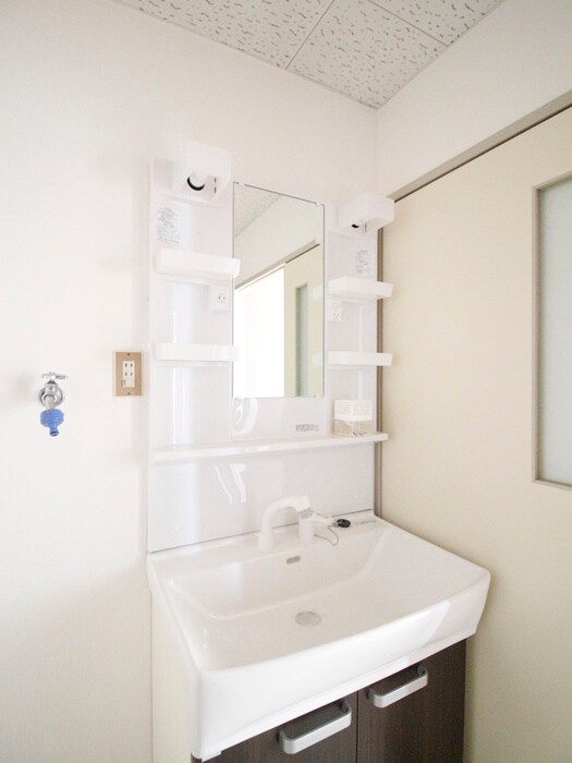 物件内観写真12　(洗面)