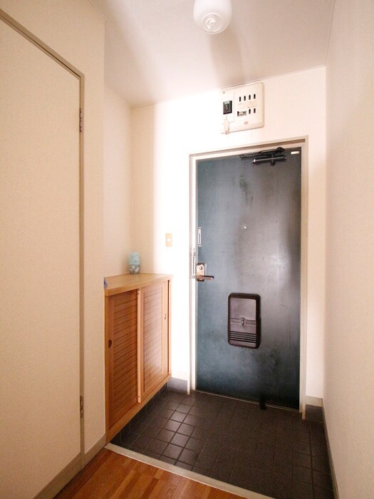 物件内観写真20　(玄関)
