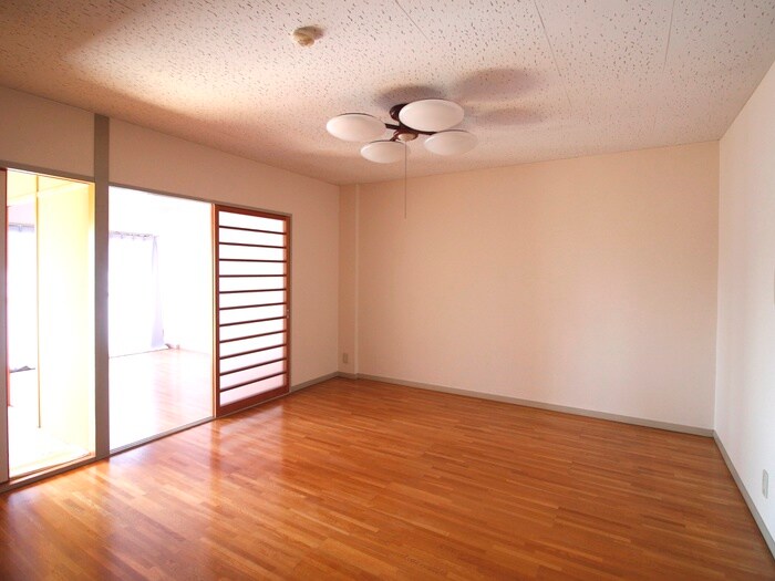 物件内観写真22　(居室)